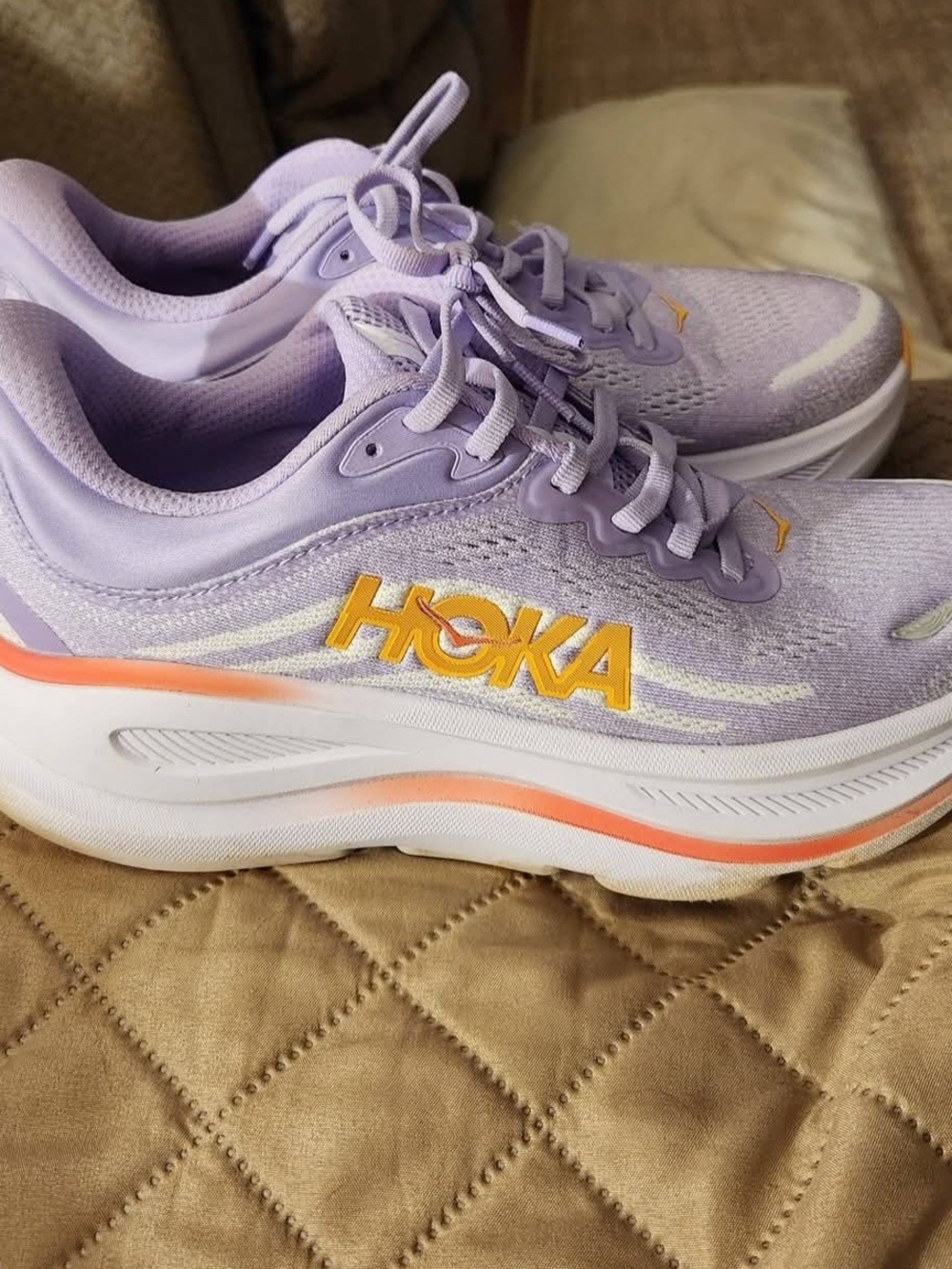 Womens Hoka Bondi 9. Size 8.5W - Picture 2 of 5